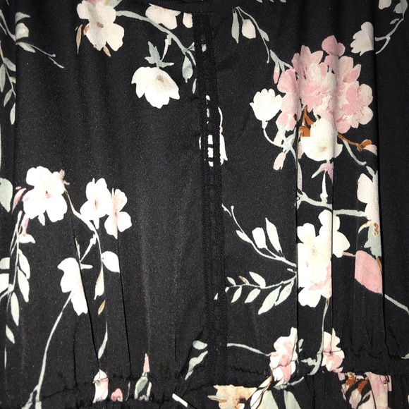 Spring Floral Maxi Dress - Picture 3 of 7